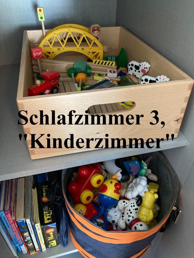 فريدريشسهافن 4-Zimmer Kinderfreundliche Ferienwohnung المظهر الخارجي الصورة