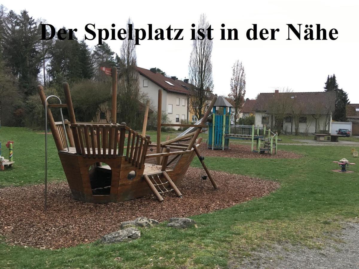 فريدريشسهافن 4-Zimmer Kinderfreundliche Ferienwohnung المظهر الخارجي الصورة